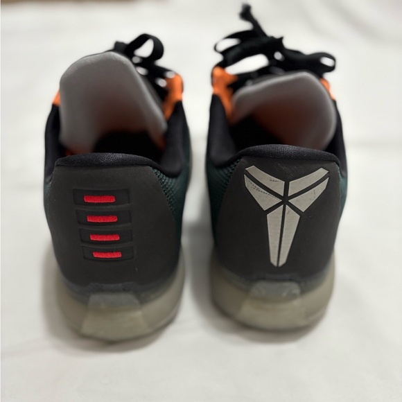 Men’s Nike Kobe 10 Flight Teal in Size 12 - Picture 7 of 8
